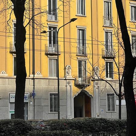 Appartamento A 5 Minuti Dal Centro Di Milano Di Anita E Marco Eksteriør bilde